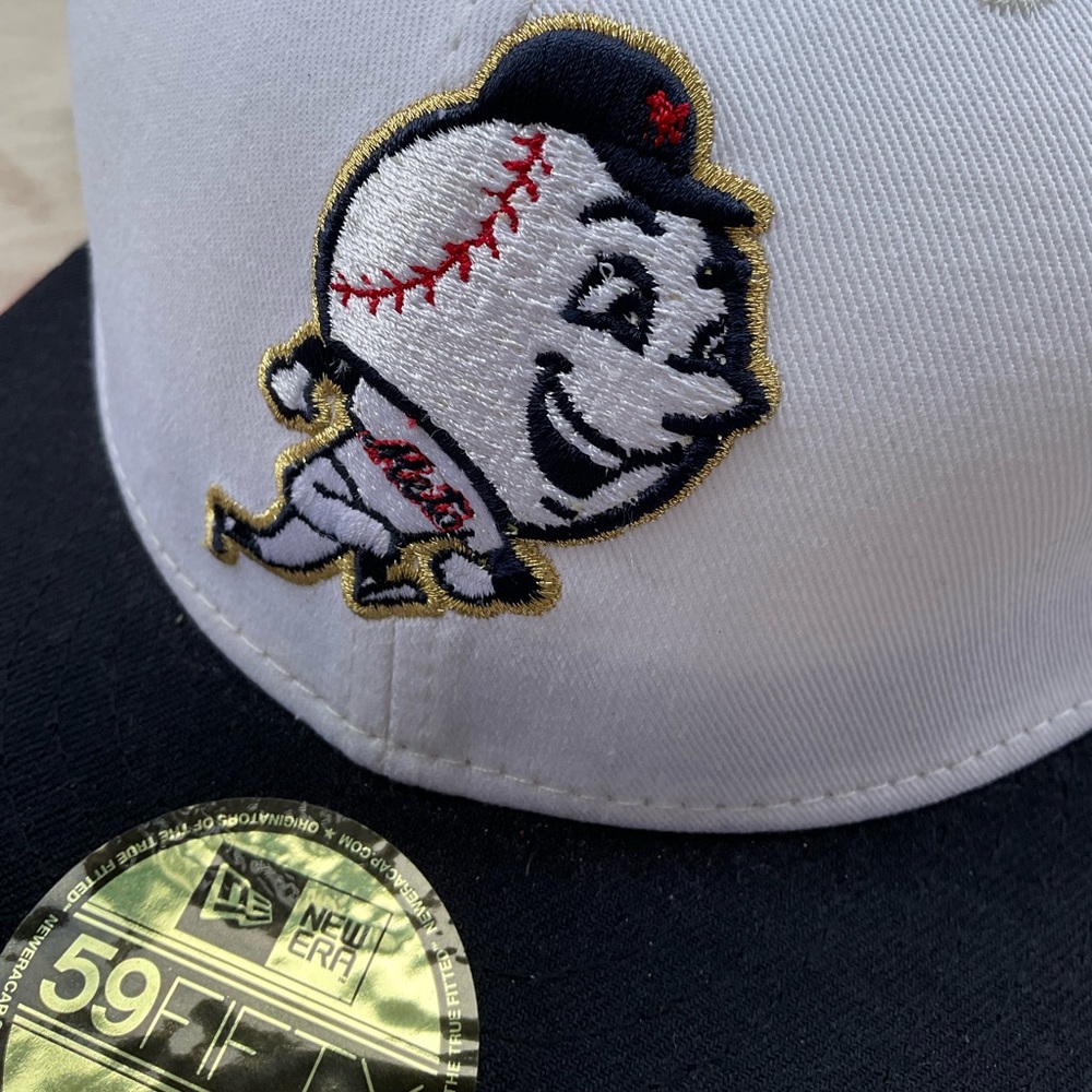 New Era MLB New York Mets “Olympic Mr. Met" size 8